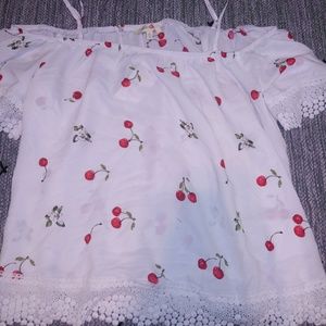 New! Never used Cold-sholder top